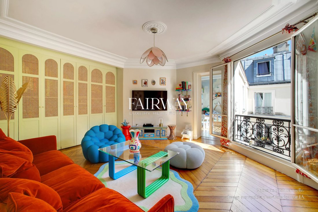 Apartment in Porte Saint Denis-Paradis, Paris 10e Arrondissement, Paris 3 - 18405152