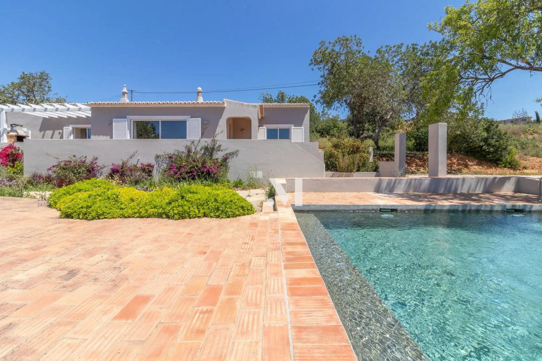 Villa in Carvoeiro, Algarve, Portugal 4 - 18436087