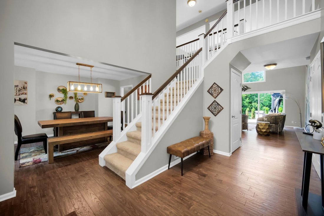 House in Aurora, Illinois, United States 5 - 18442631