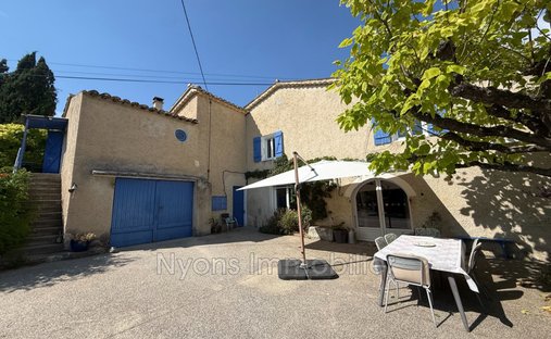 Villa in Vinsobres, Auvergne-Rhône-Alpes, France 1