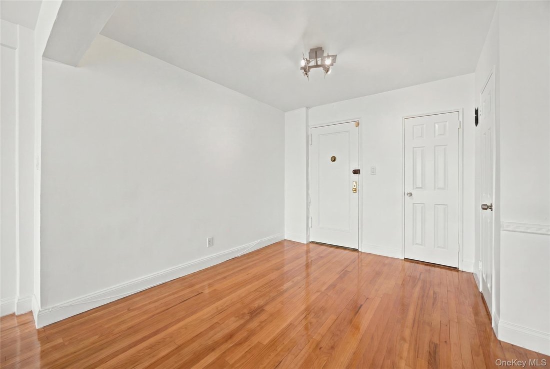 Co Op in New York, New York, United States 4 - 18435349