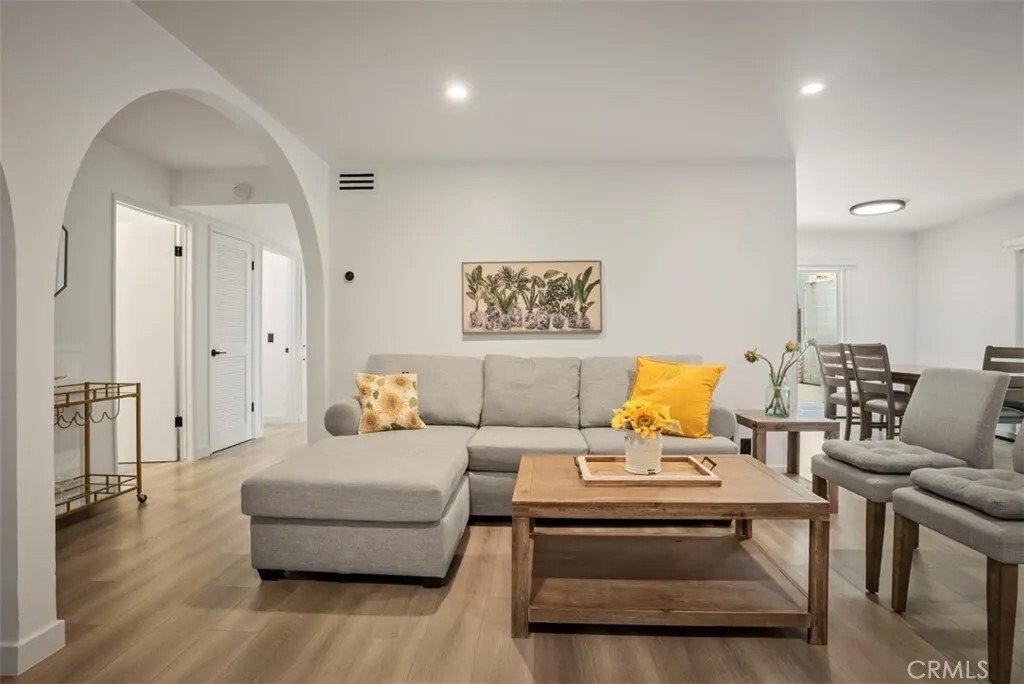 Condo in Santa Barbara, California, United States 1 - 18442995