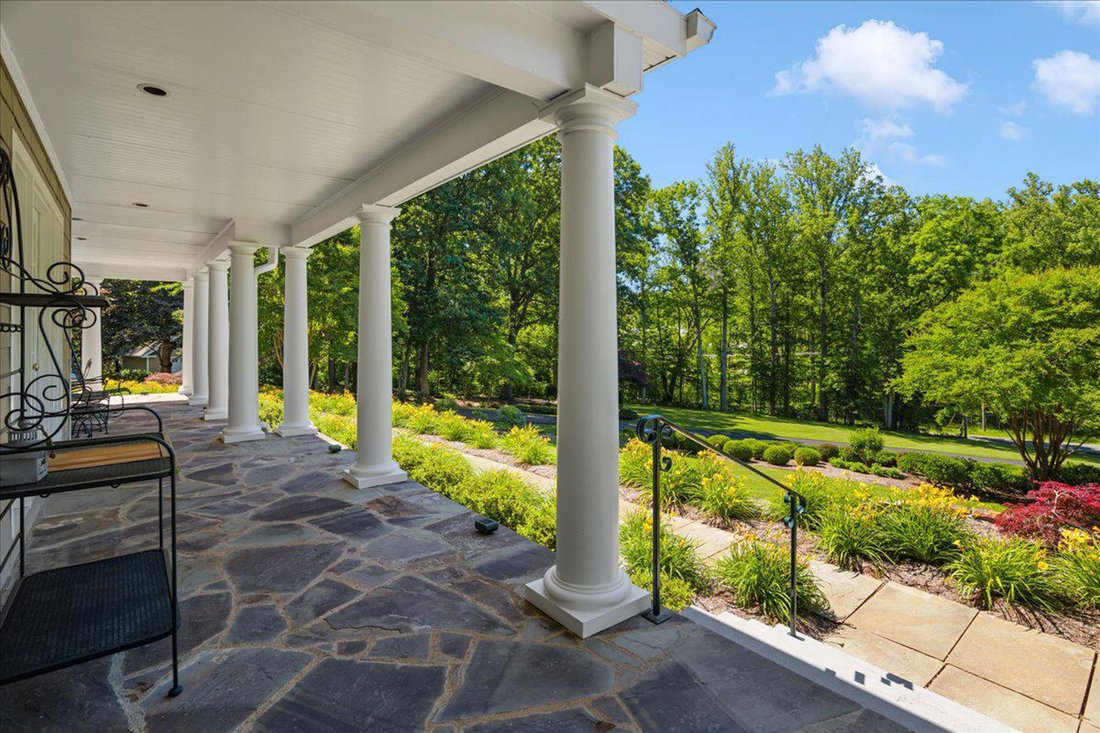 Warrenton, Virginia, United States 3 - 18438419