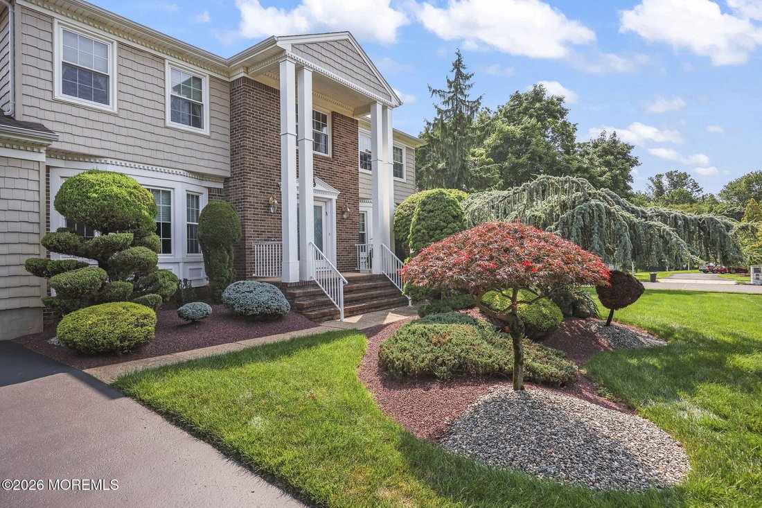 House in Marlboro Township, New Jersey, United States 3 - 18438713