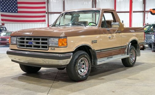"Square-Body Icon" in Grand rapids, United States 1