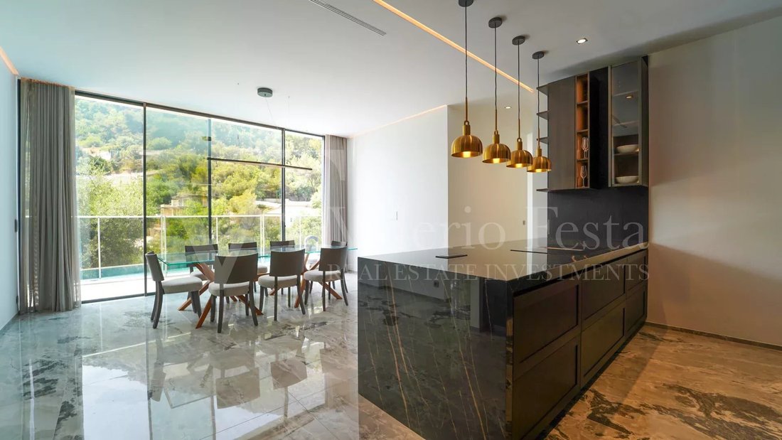 Villa in Village-Cros de Caste-Coupiere-Mont Gros, Roquebrune-Cap-Martin, France 2 - 18436006