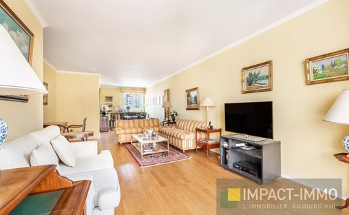 Apartment in Hôtel de Ville, Courbevoie, France 1