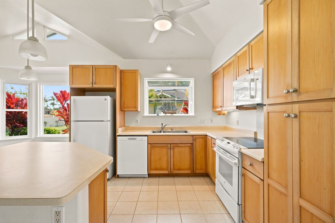 Condo in Lihue, Hawaii, United States 2 - 18442257