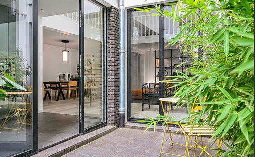 Villa in Lorette-Martyrs, Paris 9e Arrondissement, Paris 1