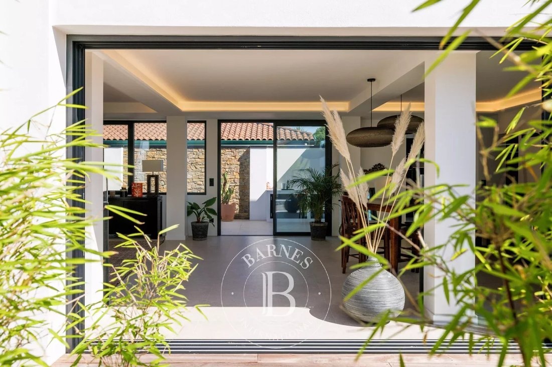 Townhouse in Anglet, Nouvelle-Aquitaine, France 3 - 18438084