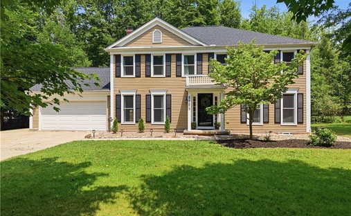 House in Chagrin Falls, Ohio, United States 1
