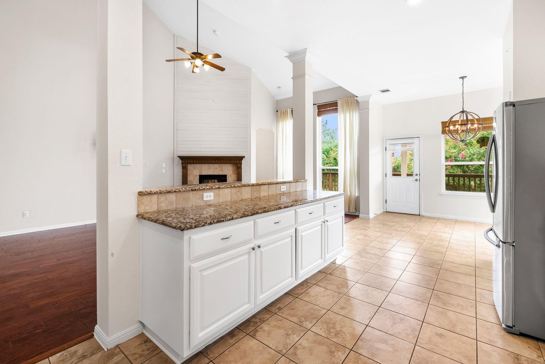 House in Austin, Texas, United States 5 - 17966027