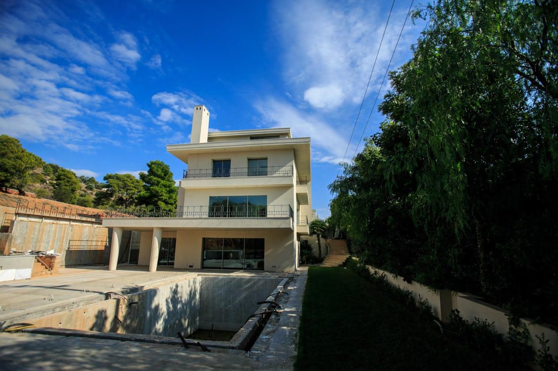 Estate in Voula, Attica, Greece 2 - 18441093