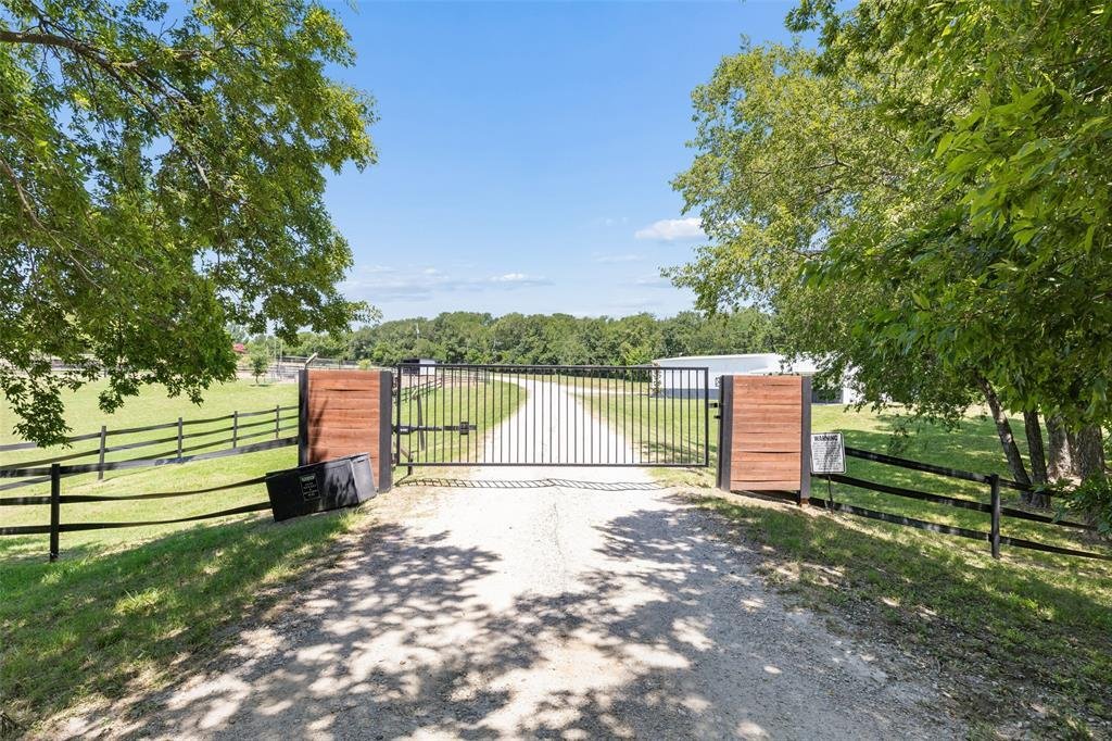 Farm Ranch in Princeton, Texas, United States 2 - 18437498