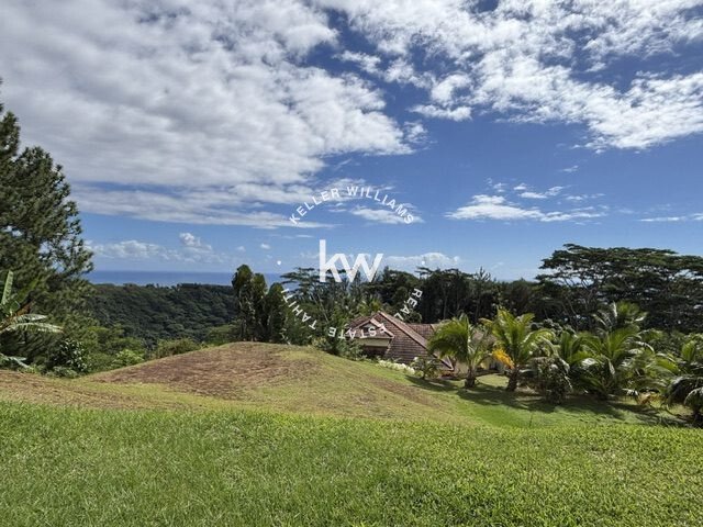Land in Māhina, Windward Islands, French Polynesia 2 - 18441823