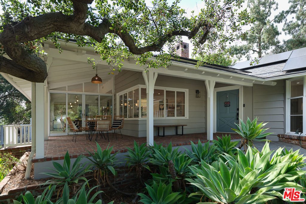House in Altadena, California, United States 1 - 18435982