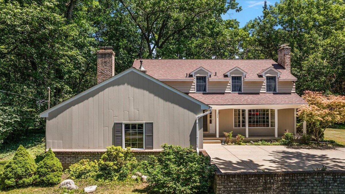 House in East Grand Rapids, Michigan, United States 3 - 18436716