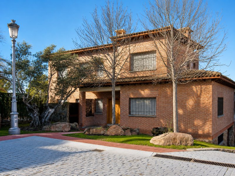 Chalet in Villaviciosa de Odon, Comunidad de Madrid, Spain 2 - 18357132