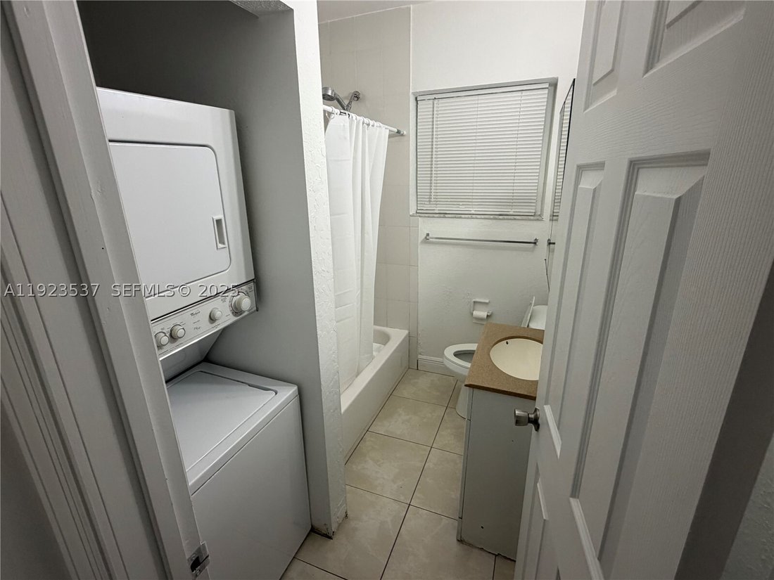 Miami Beach, Florida, United States 2 - 16734093