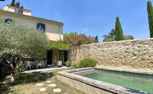 House in Puyvert, Provence-Alpes-Côte d'Azur, France 1