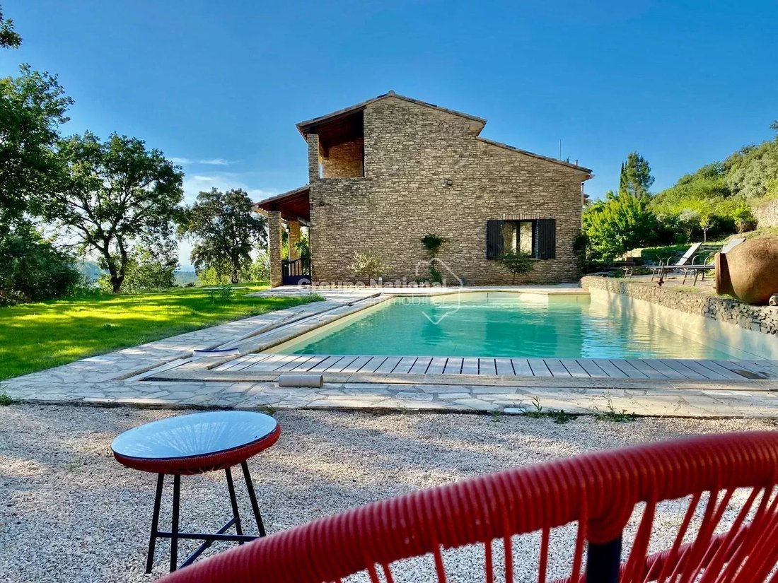 Villa in Le Beaucet, Provence-Alpes-Côte d'Azur, France 1 - 16928150