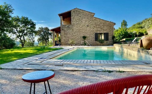 Villa in Le Beaucet, Provence-Alpes-Côte d'Azur, France 1