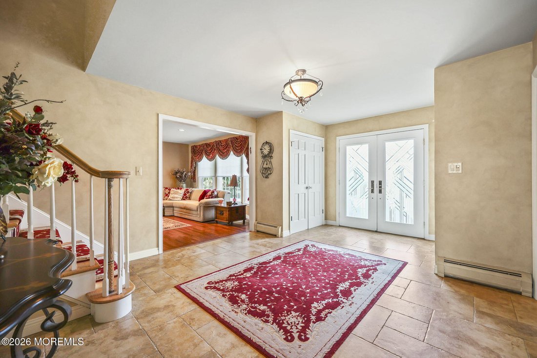 House in Marlboro Township, New Jersey, United States 5 - 18438713