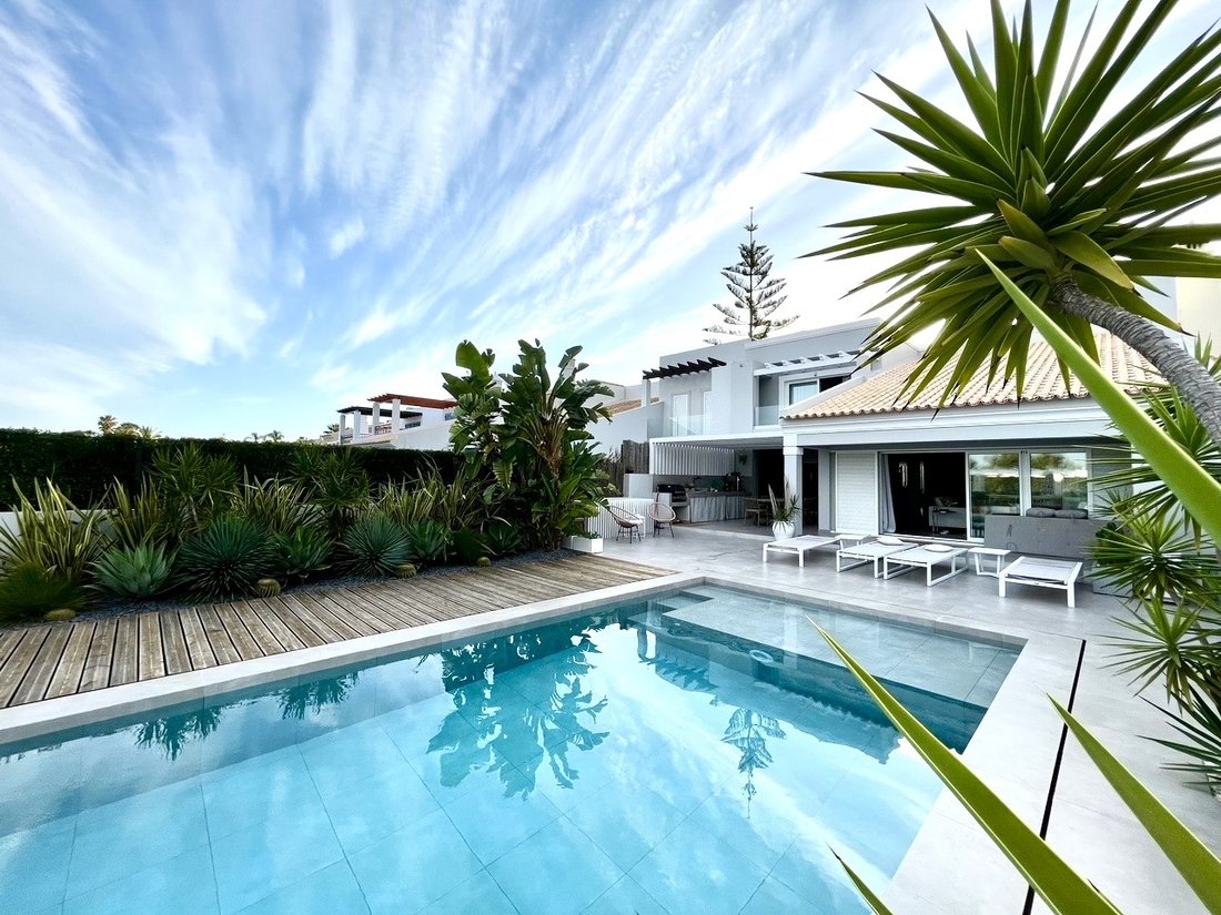 Villa in Vilamoura, Quarteira, Algarve 1 - 18436821