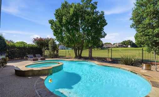 House in Mansfield, Texas, United States 1