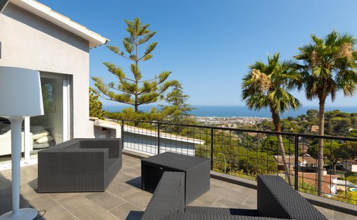 Villa in Premia de Dalt, Catalonia, Spain 1