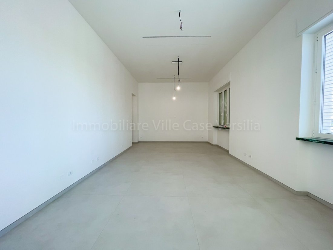 Apartment in Lungomare, Viareggio, Tuscany 4 - 18438869