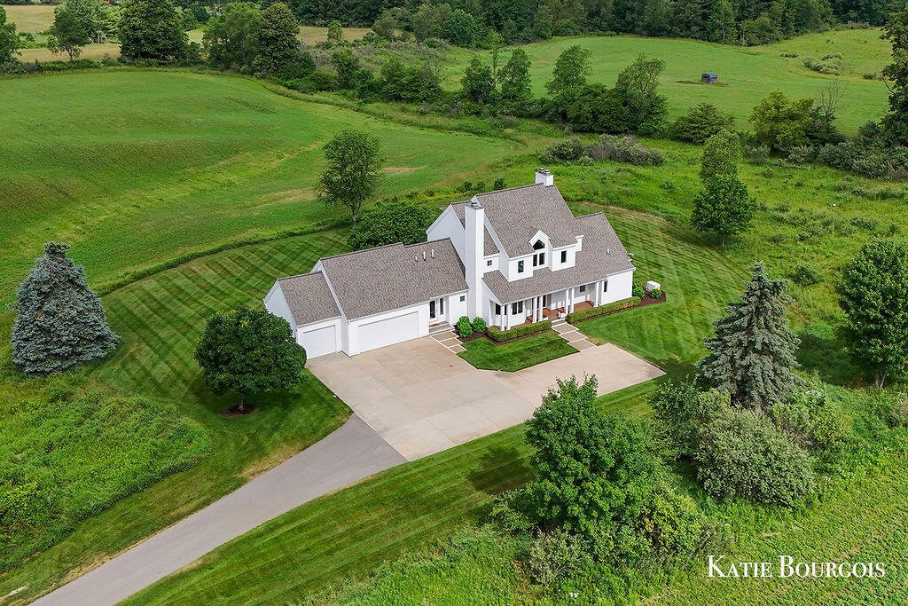 House in Big Rapids, Michigan, United States 3 - 18436700