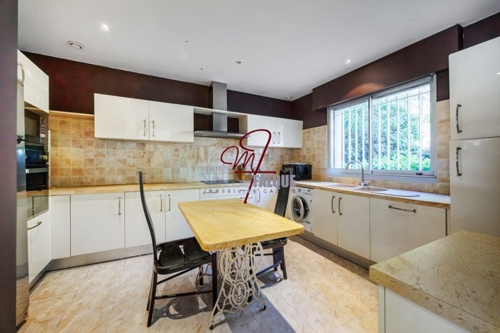 Apartment in Peripherie, Cassis, France 4 - 18436965