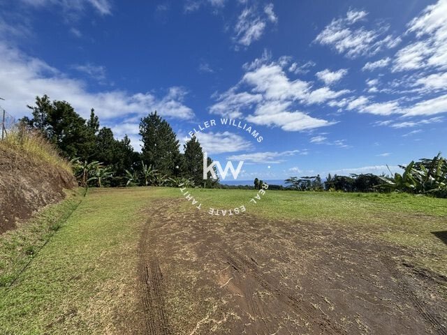 Land in Māhina, Windward Islands, French Polynesia 4 - 18441823