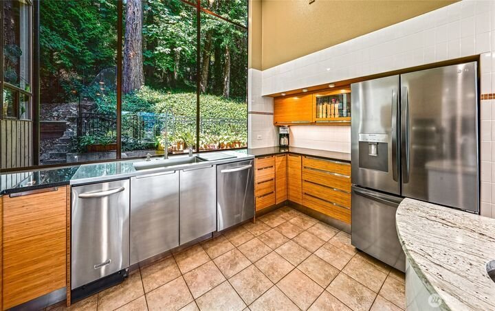 House in Mercer Island, Washington, United States 1 - 18441931