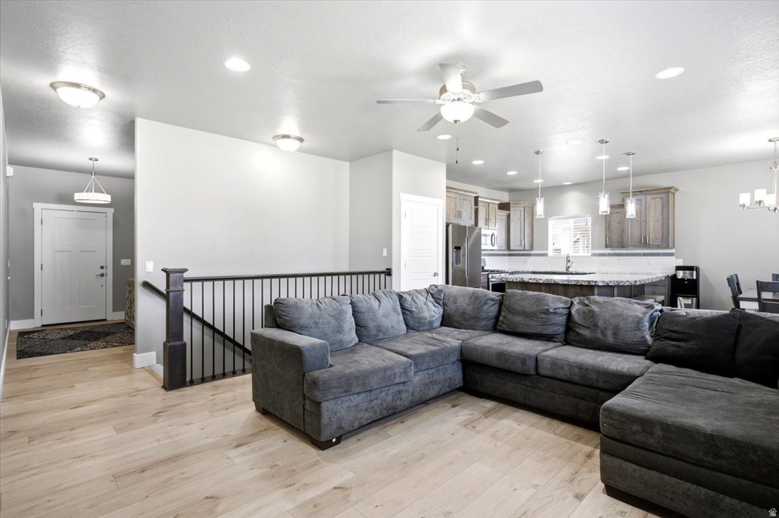 House in Ogden, Utah, United States 4 - 18436176