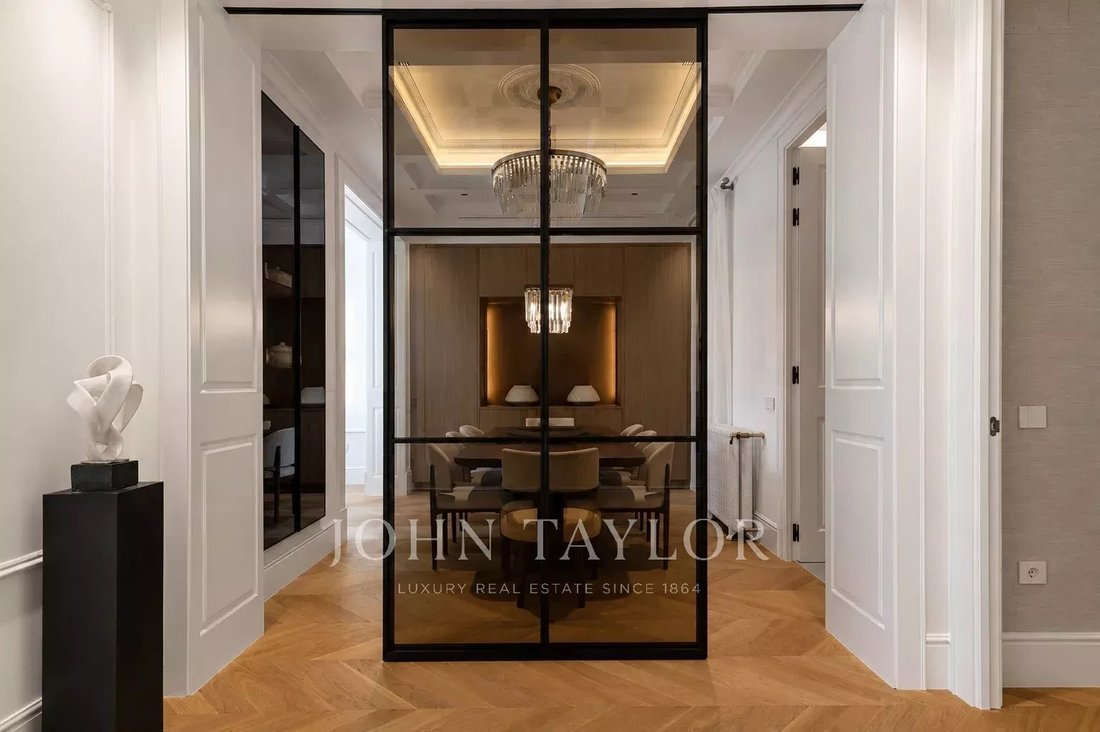 Apartment in Chamberi, Madrid, Spain 4 - 18429594