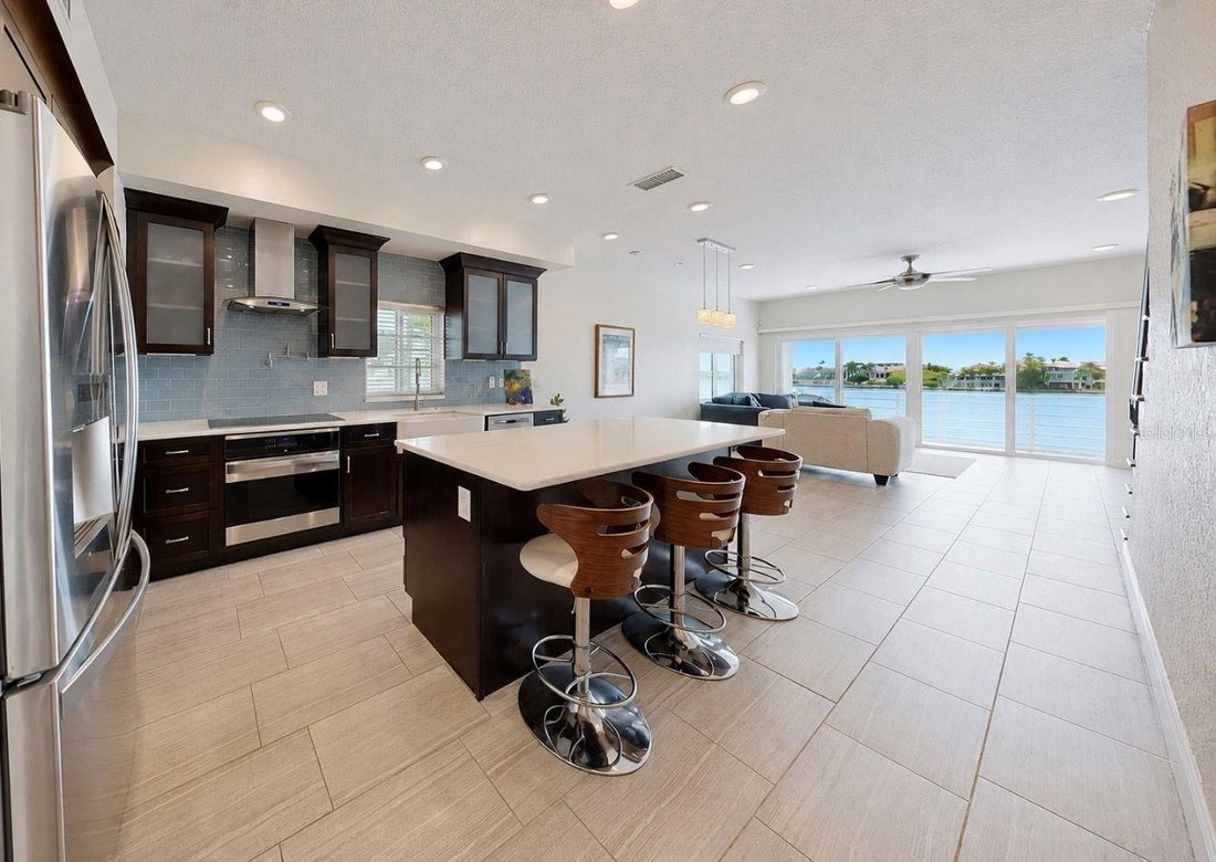 Townhouse in St. Pete Beach, Florida, United States 3 - 18439446