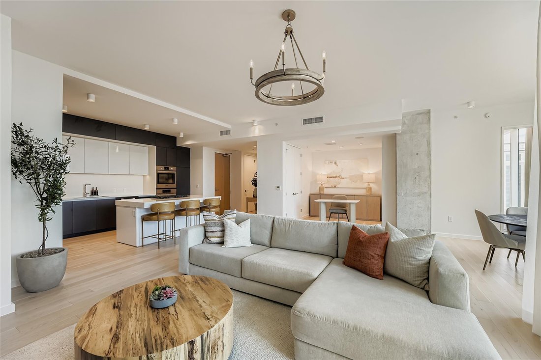 Condo in Austin, Texas, United States 1 - 18443109
