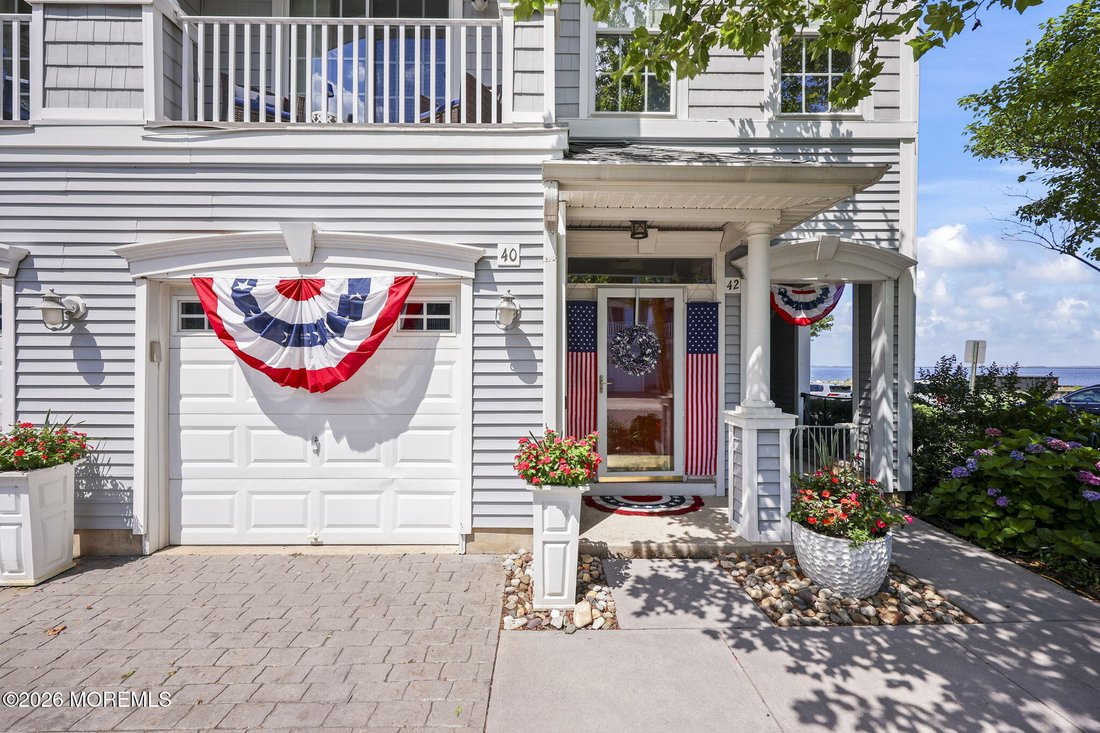 Condo in Port Monmouth, New Jersey, United States 3 - 18439719