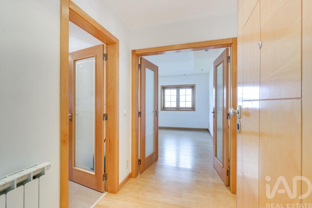 Apartment in Carcavelos e Parede, Lisbon, Portugal 1 - 18434977