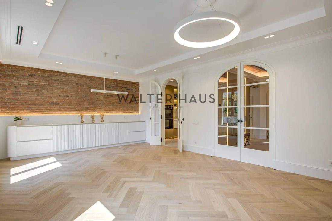 Apartment in Eixample, Barcelona, Spain 5 - 16697573