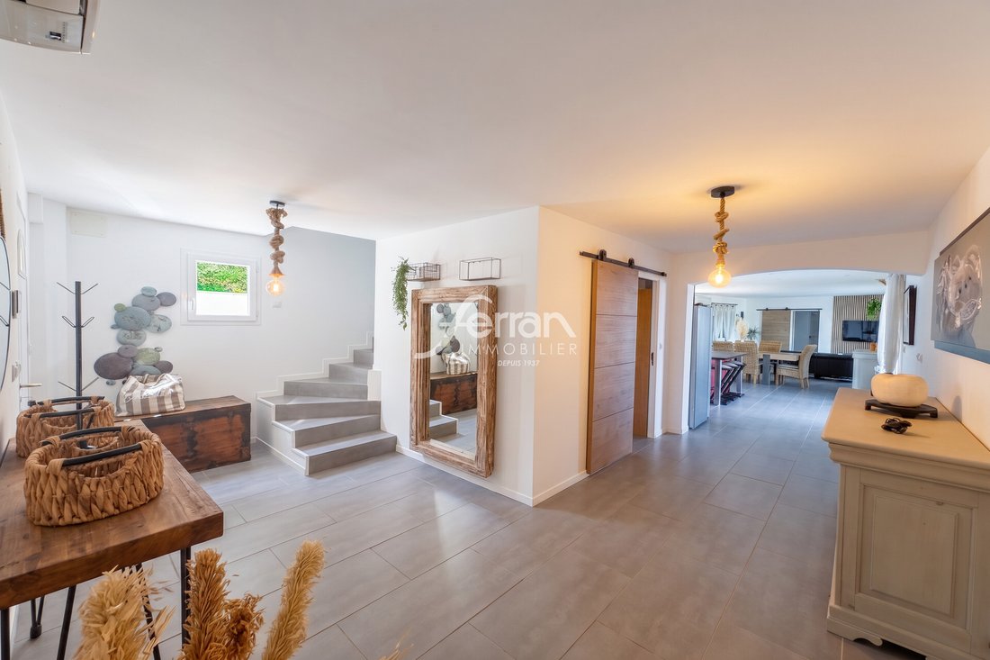 Villa in Callas, Provence-Alpes-Côte d'Azur, Frankreich 2 - 18440885