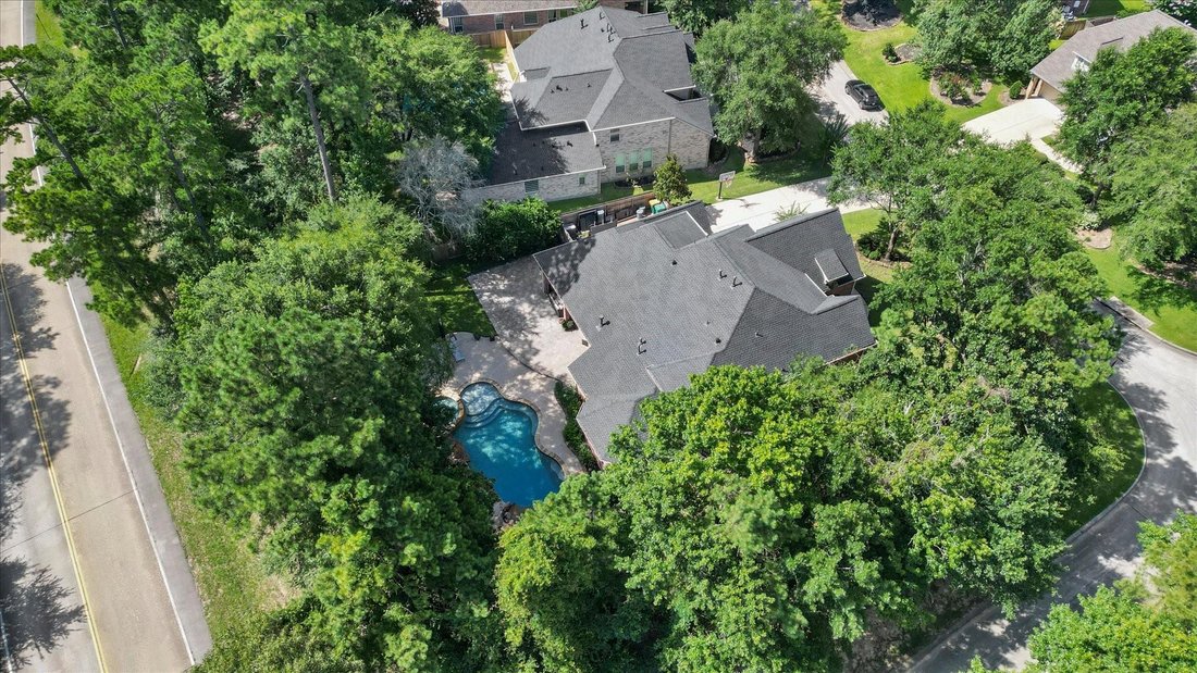House in The Woodlands, Texas, United States 2 - 18437402