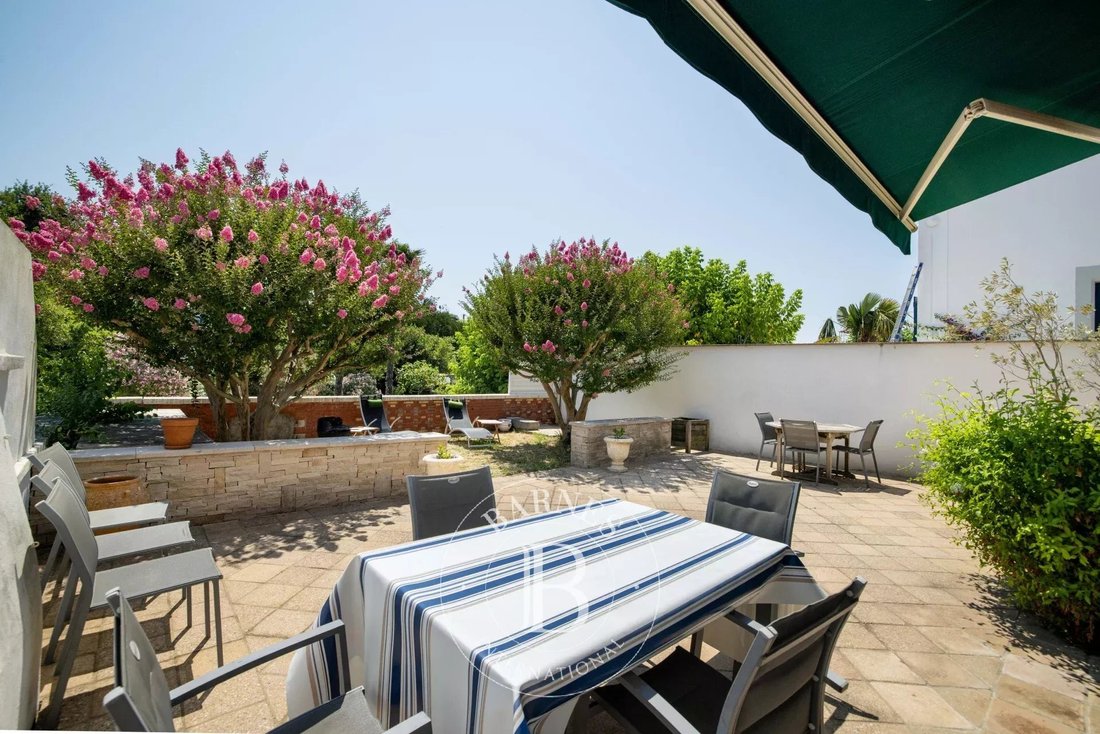 Townhouse in Sainte Barbe-Lac, Saint-Jean-de-Luz, France 4 - 18438069