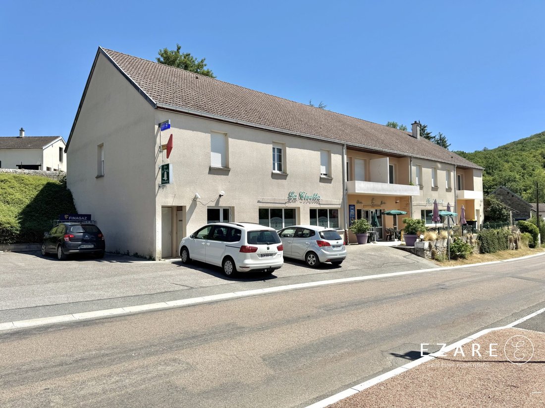 House in La Bussiere-sur-Ouche, Bourgogne – Franche-Comté, France 1 - 18441779