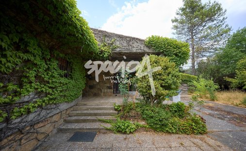 Chalet in Galapagar, Comunidad de Madrid, Spain 1