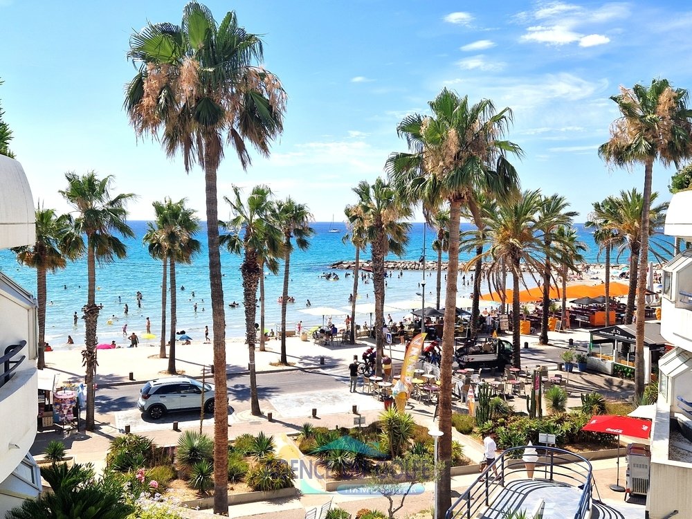 Apartment in La Ciotat, Provence-Alpes-Côte d'Azur, France 1 - 18437279