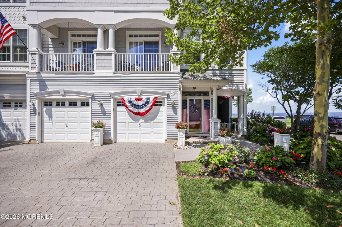 Condo in Port Monmouth, New Jersey, United States 1 - 18439719