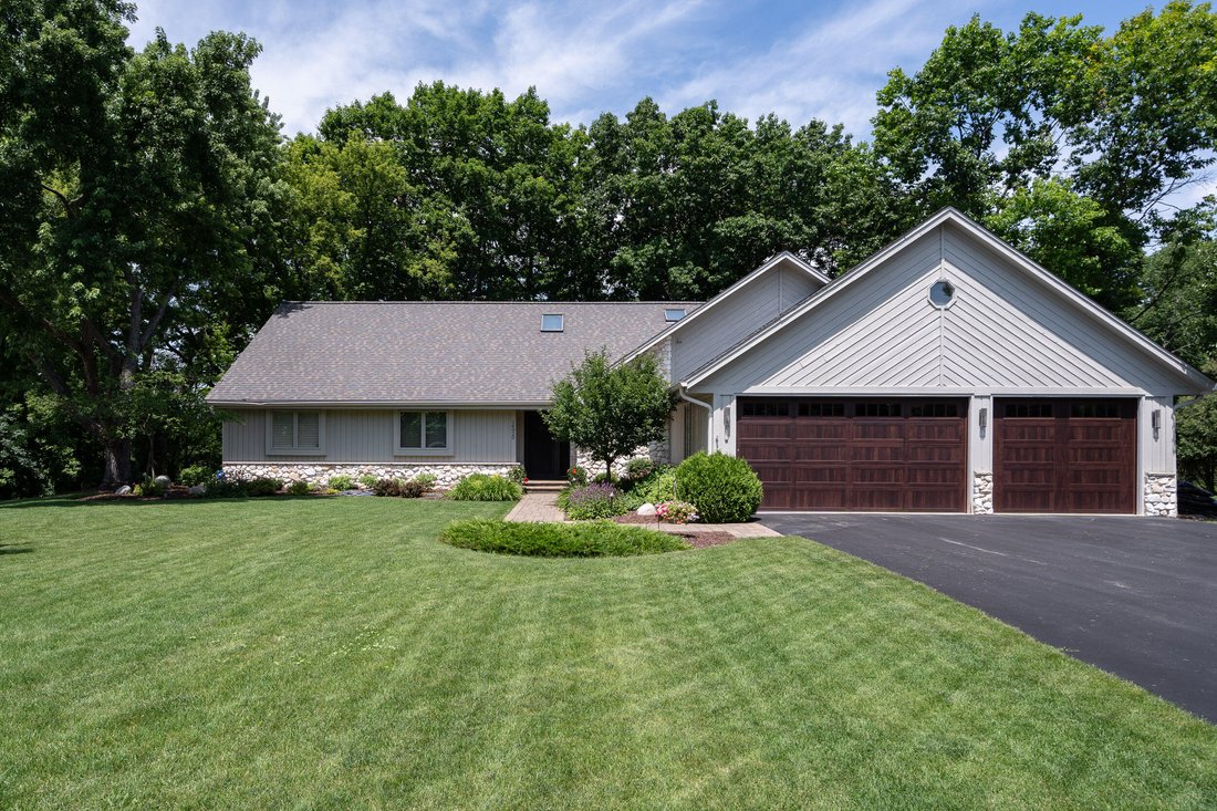 House in Brookfield, Wisconsin, United States 3 - 18442731
